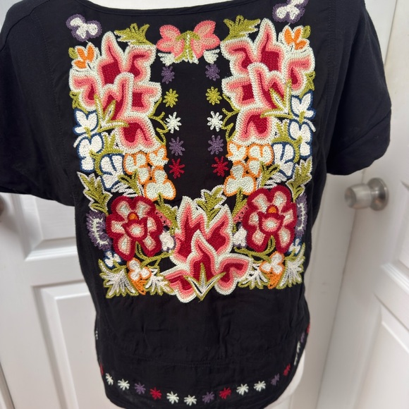Tiny for Anthropologie Floral Embroidery Top Size Medium - Picture 1 of 8